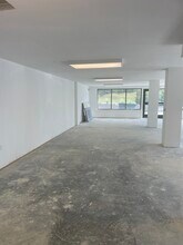 6500 Powers Blvd, Parma, OH for lease Interior Photo- Image 2 of 3