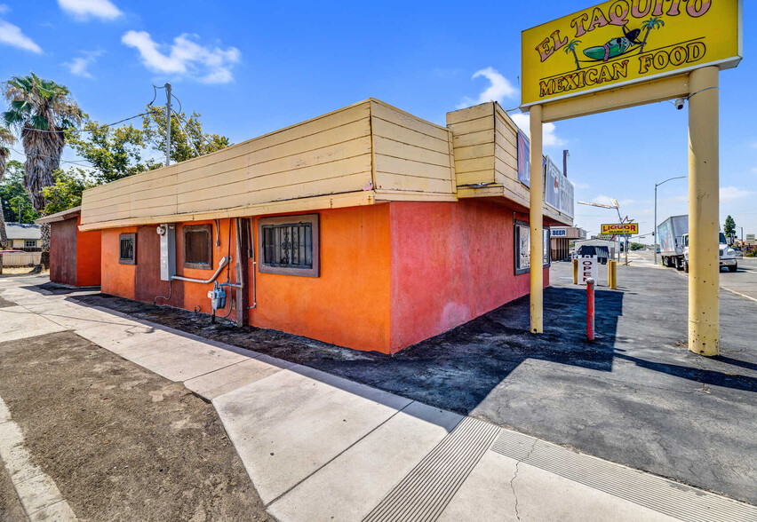 912 N Chester Ave, Bakersfield, CA for sale - Primary Photo - Image 1 of 11