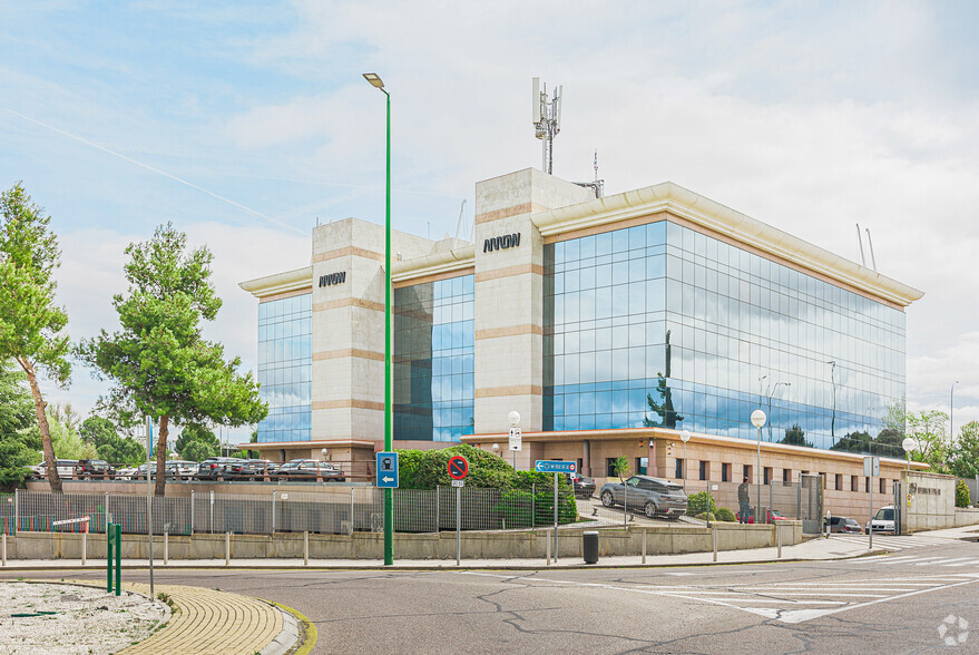 Avenida De Europa, 21, Alcobendas, Madrid for lease - Building Photo - Image 2 of 3