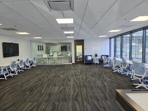 18167 US Highway 19 N, Clearwater, FL for lease Interior Photo- Image 2 of 10