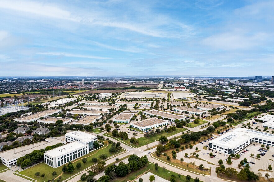 5200 Tennyson Pky, Plano, TX for sale - Primary Photo - Image 1 of 1