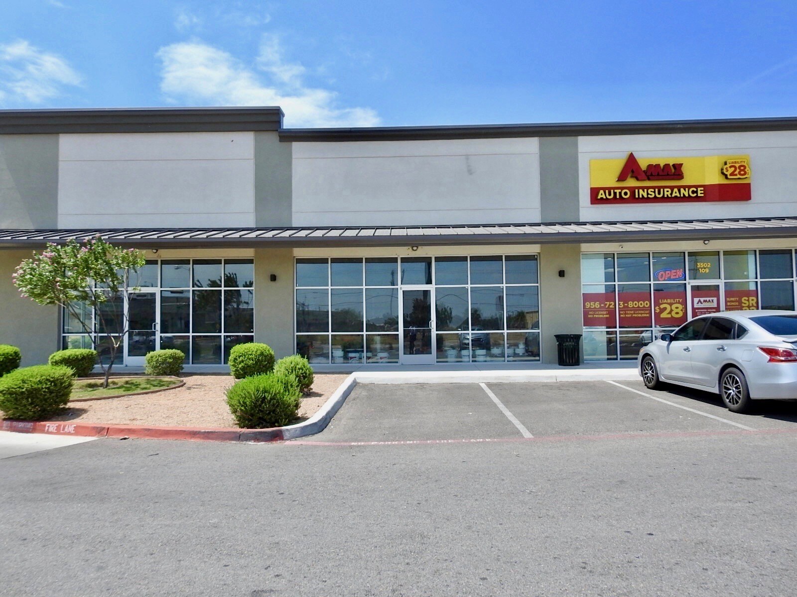 3502 Clark Blvd, Laredo, TX, 78043 Retail Space For Lease