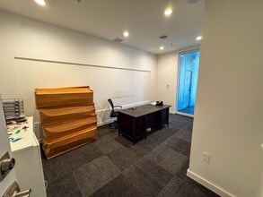 951-955 Caroline St, Key West, FL for lease Interior Photo- Image 2 of 5