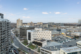 2050 Center Ave, Fort Lee, NJ - aerial  map view