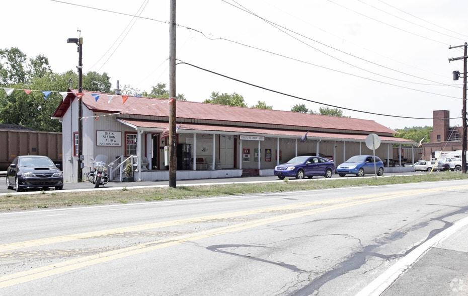 80 Main St, Brownsville, PA for sale - Building Photo - Image 3 of 4