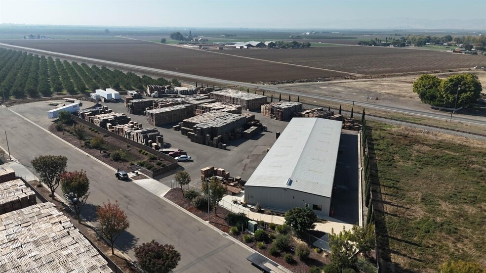 2161 L St, Newman, CA for sale - Primary Photo - Image 3 of 10