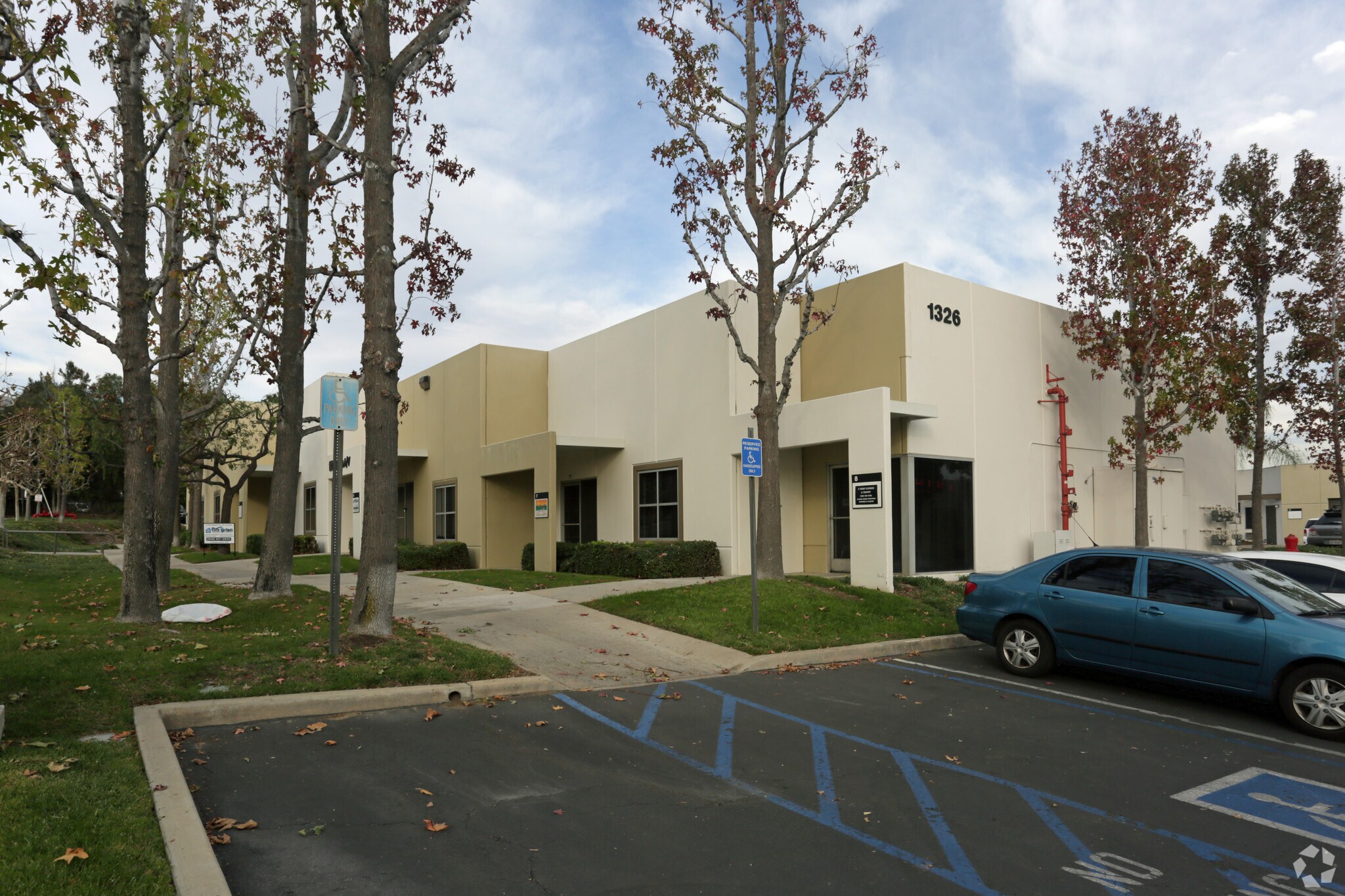 1326 Monte Vista Ave, Upland, CA for sale Primary Photo- Image 1 of 1