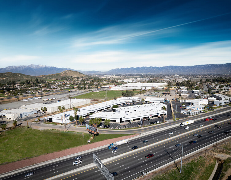 2277 La Crosse Ave, Colton, CA for lease - Building Photo - Image 1 of 10