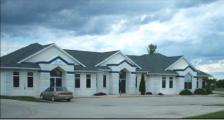 1496 Bellevue St, Green Bay, WI for sale - Primary Photo - Image 1 of 1