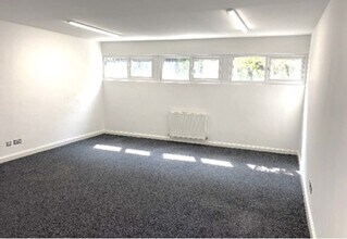 35-35A Side, Newcastle Upon Tyne for lease Interior Photo- Image 2 of 2