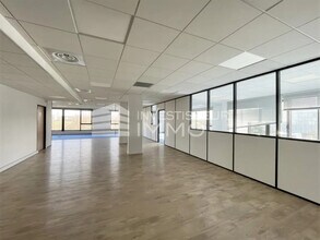 Office in Jossigny for lease Building Photo- Image 1 of 6