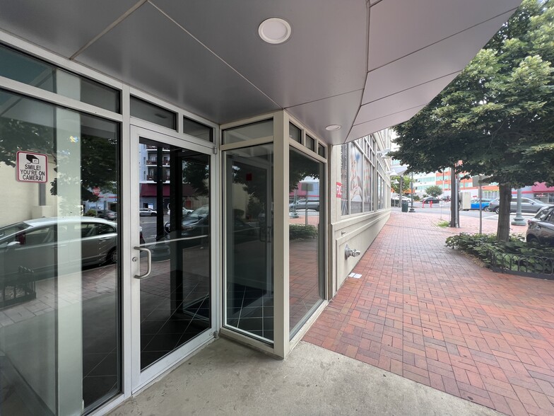 8060 13th St, Silver Spring, MD for lease - Building Photo - Image 2 of 15