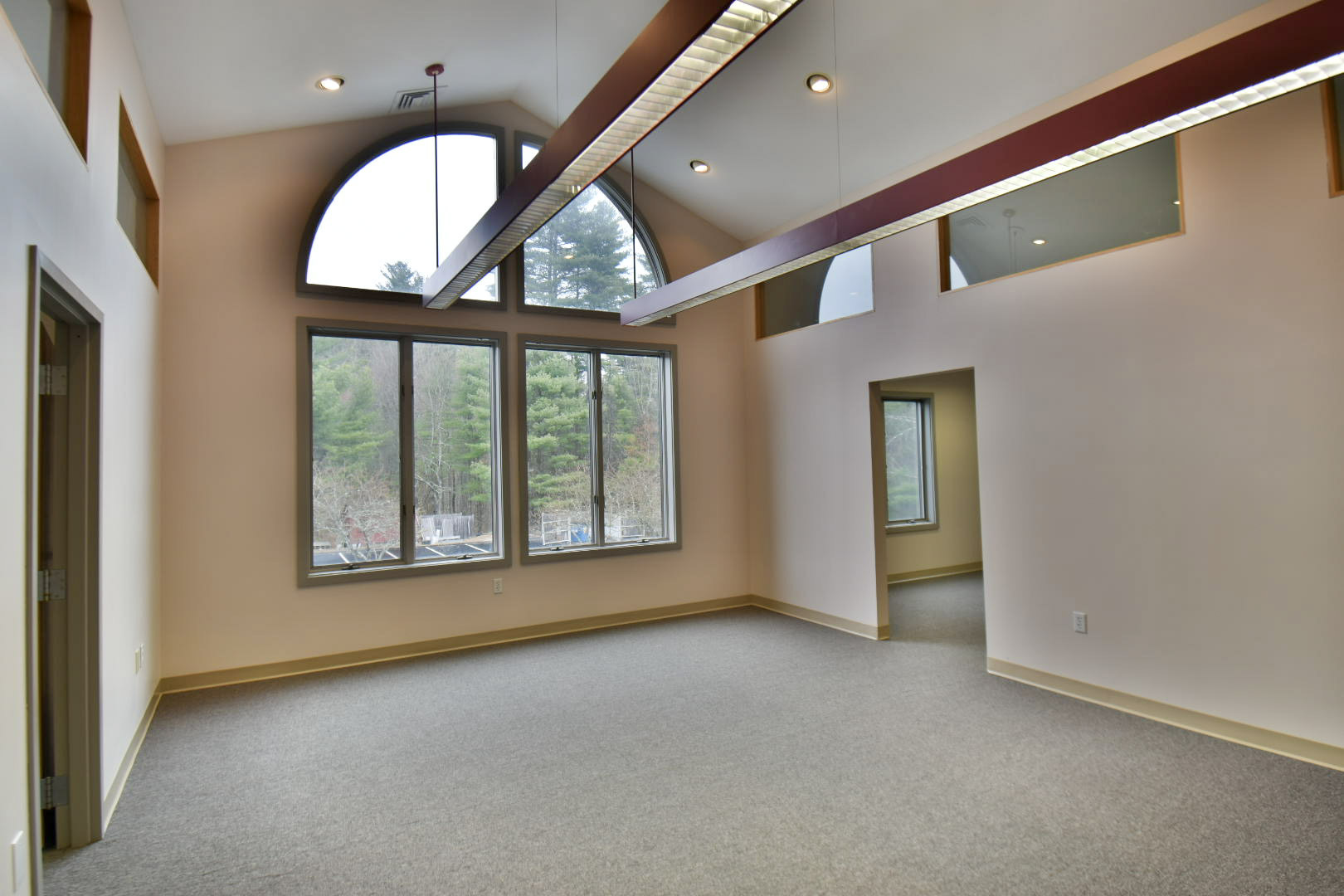 1000 Main St, Acton, MA for lease Interior Photo- Image 1 of 4