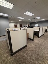 44901 Village Ct, Palm Desert, CA for lease Interior Photo- Image 2 of 10