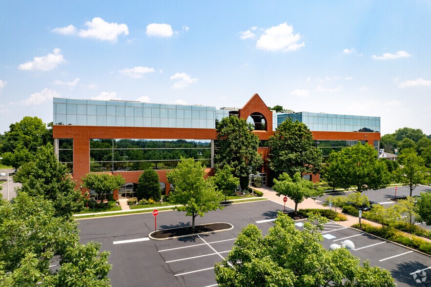 301 E Germantown Pike, East Norriton Township, PA for lease - Building Photo - Image 3 of 15