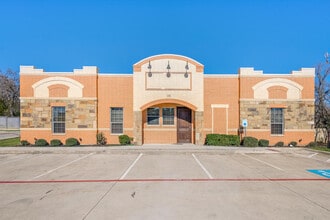 131 Quest Ct, Keller, TX for lease Interior Photo- Image 2 of 30
