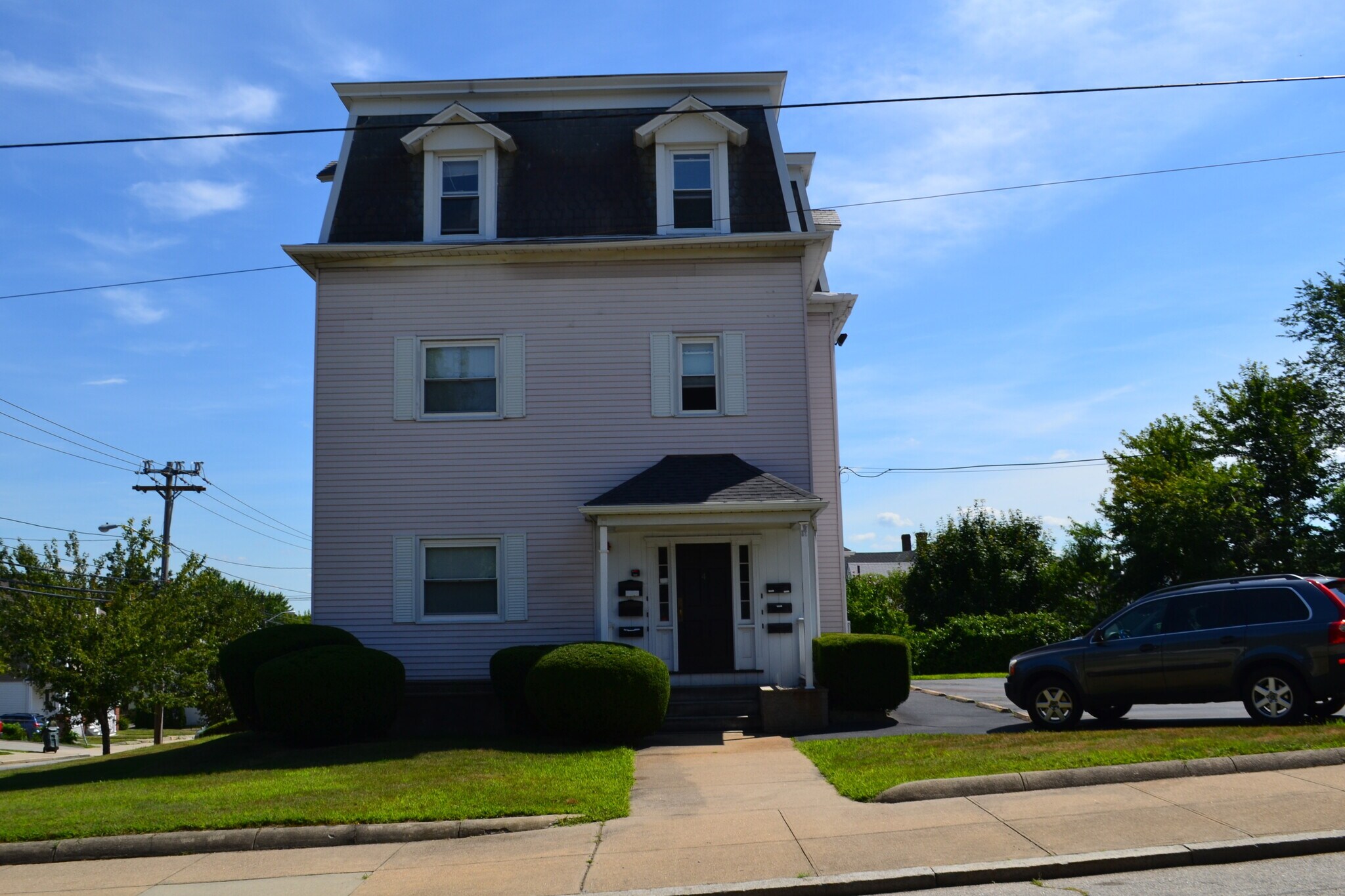 4 Claremont Ave, Providence, RI for sale Building Photo- Image 1 of 1