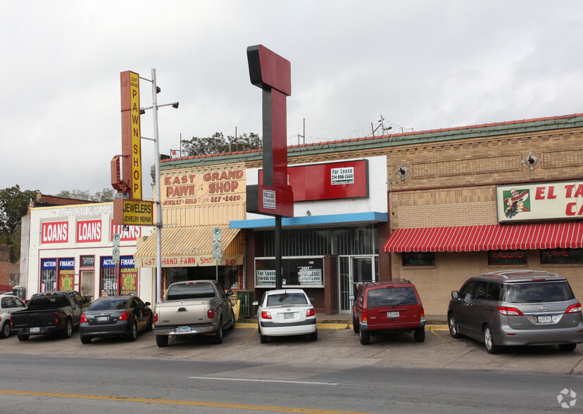 5421-5427 E Grand Ave, Dallas, TX for lease - Building Photo - Image 3 of 5