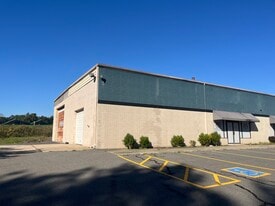 1221 Bedford St - Automotive Property