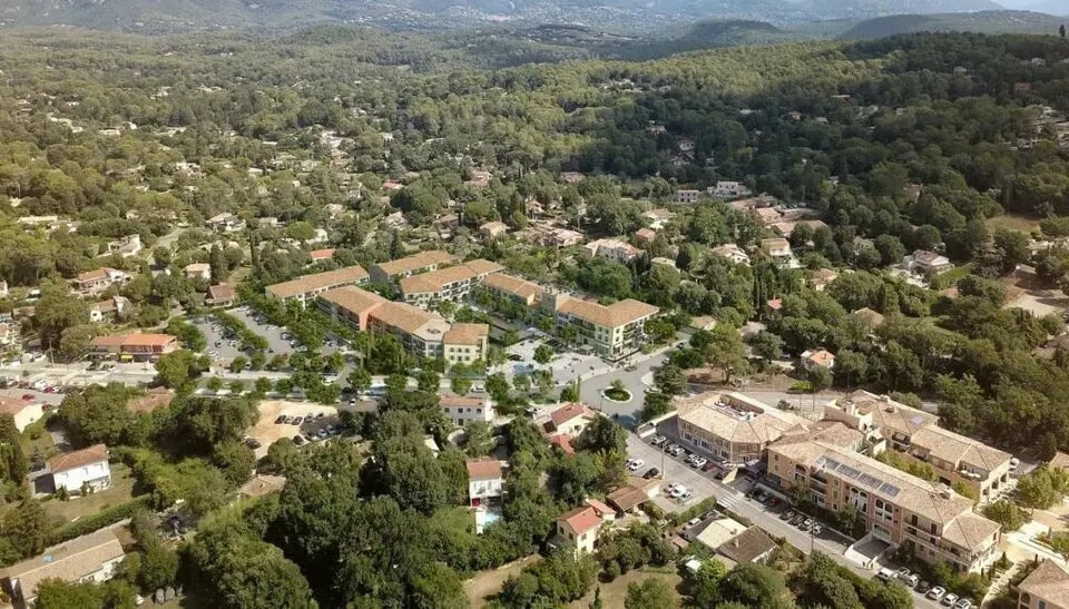 Retail in Roquefort-les-Pins for sale - Aerial - Image 3 of 3