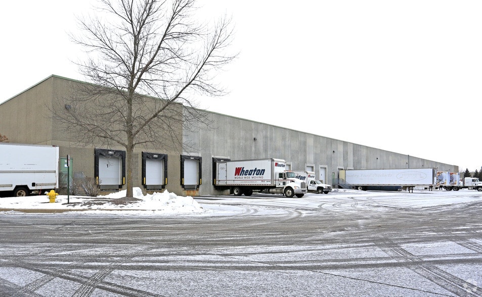 17200 Medina Rd, Plymouth, MN for lease - Building Photo - Image 3 of 7