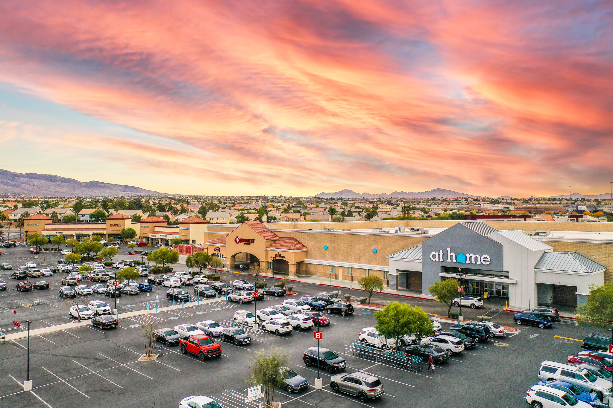 10345-10405 S Eastern Ave, Henderson, NV for lease Building Photo- Image 1 of 2