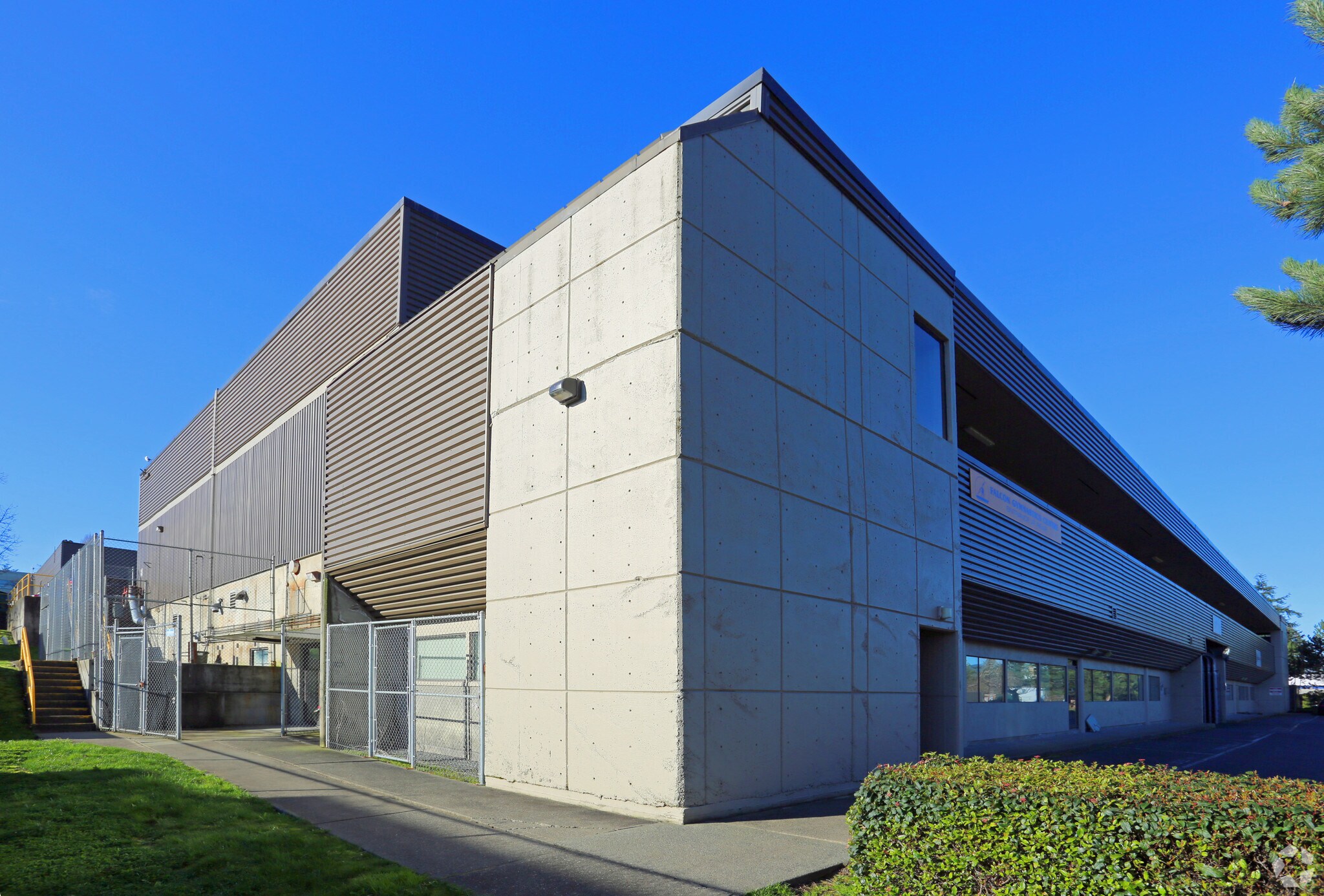 721 Vanalman Ave, Saanich, BC for lease Building Photo- Image 1 of 5