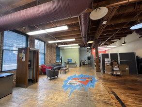 848 W Eastman St, Chicago, IL for lease Interior Photo- Image 2 of 4