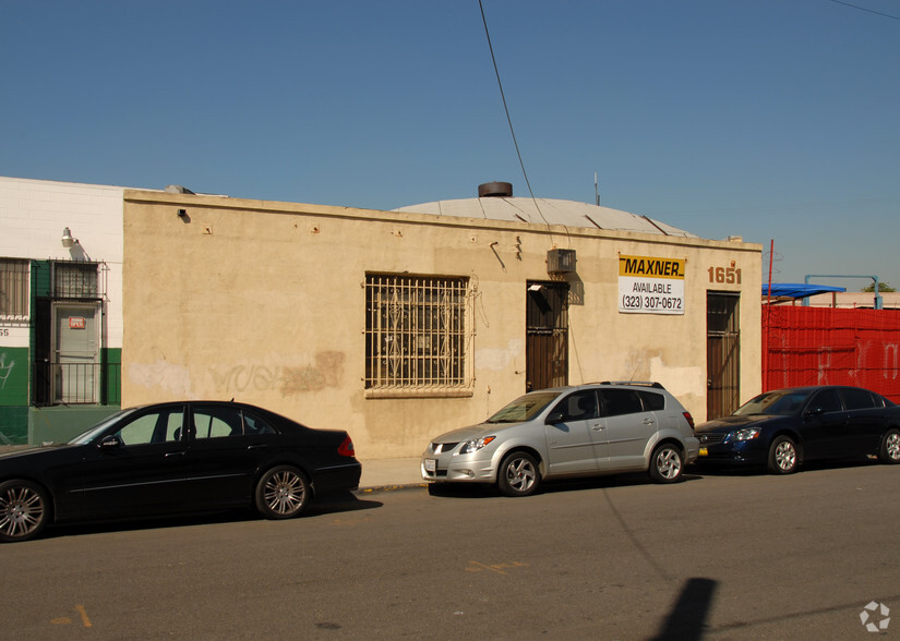 1651 Compton Ave, Los Angeles, CA for lease - Building Photo - Image 3 of 4