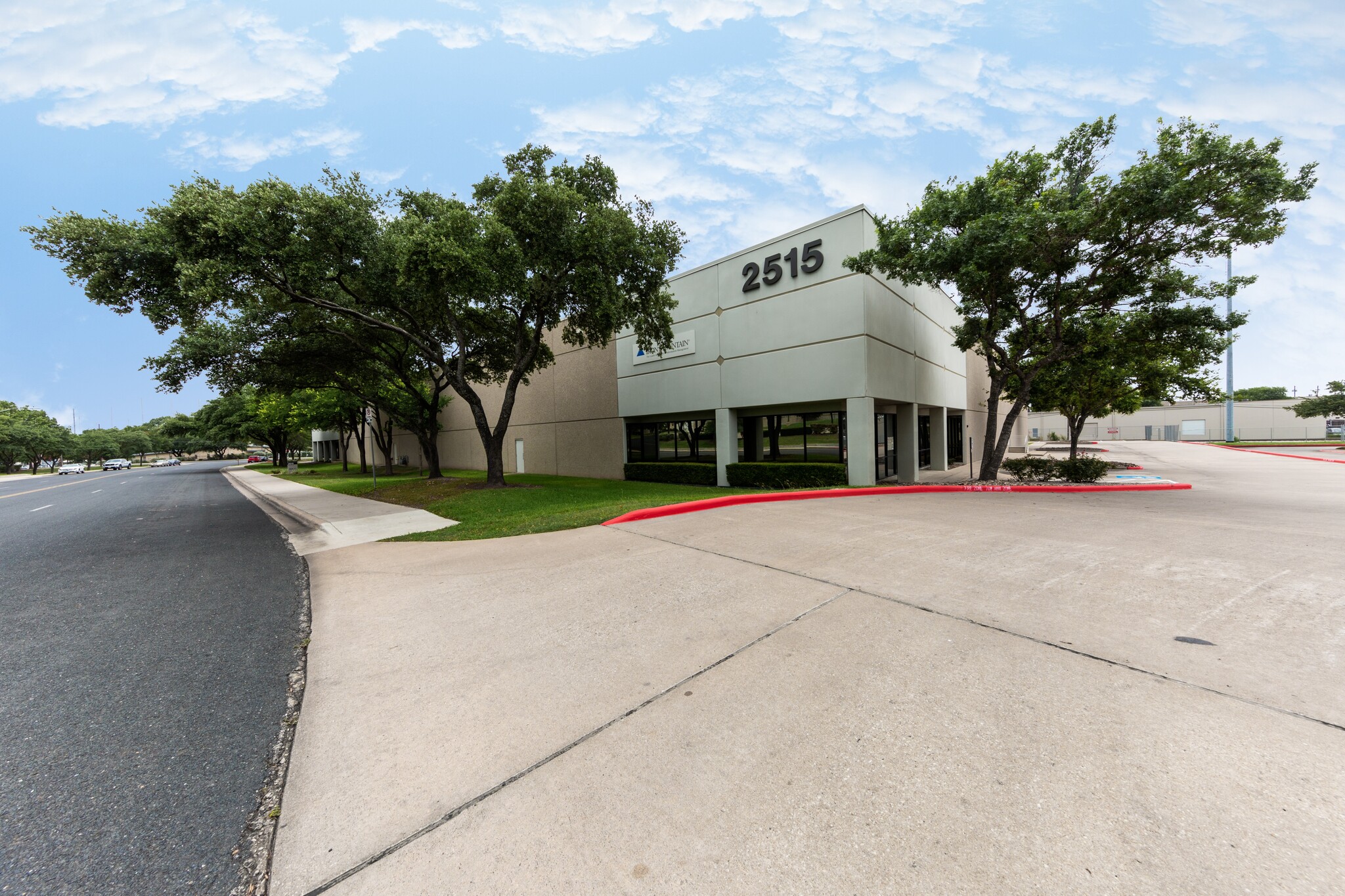 2515 Brockton Dr, Austin, TX for lease Building Photo- Image 1 of 5