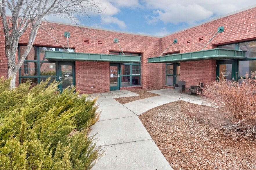 88 Inverness Cir E, Englewood, CO for sale - Building Photo - Image 2 of 10