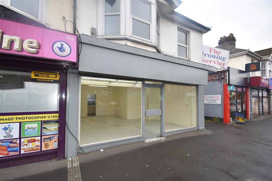 237 Ashley Rd, Poole, BH14 9DS