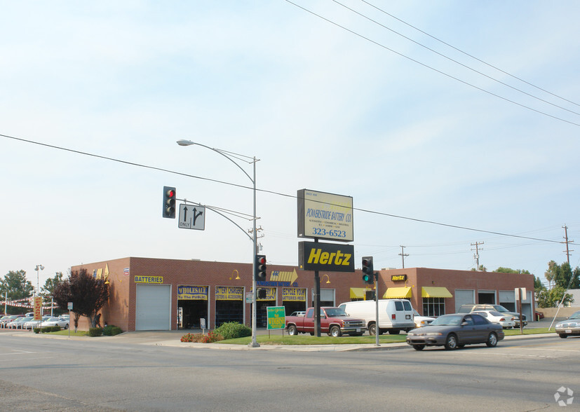 1700 24th St, Bakersfield, CA for lease - Primary Photo - Image 1 of 4