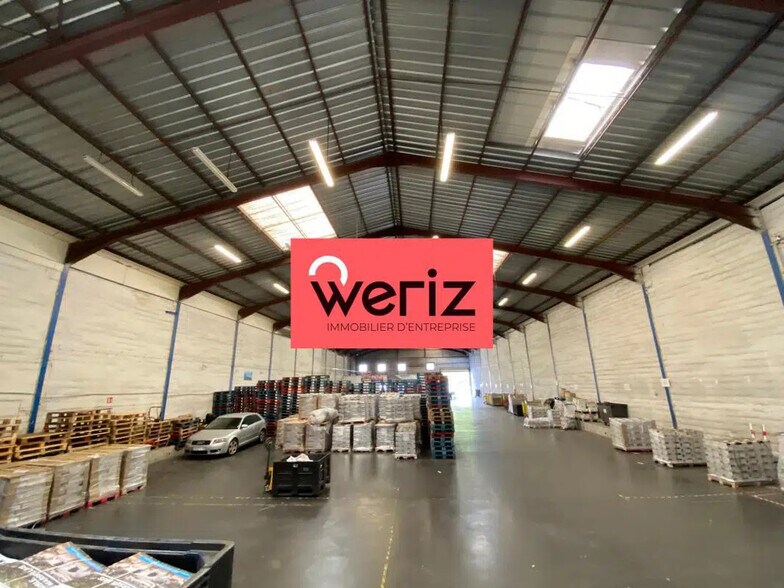 Office in Marseille for lease - Interior Photo - Image 3 of 4