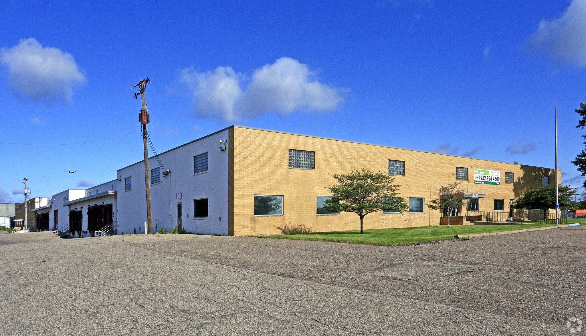 2737 W Service Rd, Eagan, MN for sale Primary Photo- Image 1 of 1