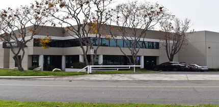 365 Cloverleaf Dr, Baldwin Park, CA for lease Building Photo- Image 1 of 2