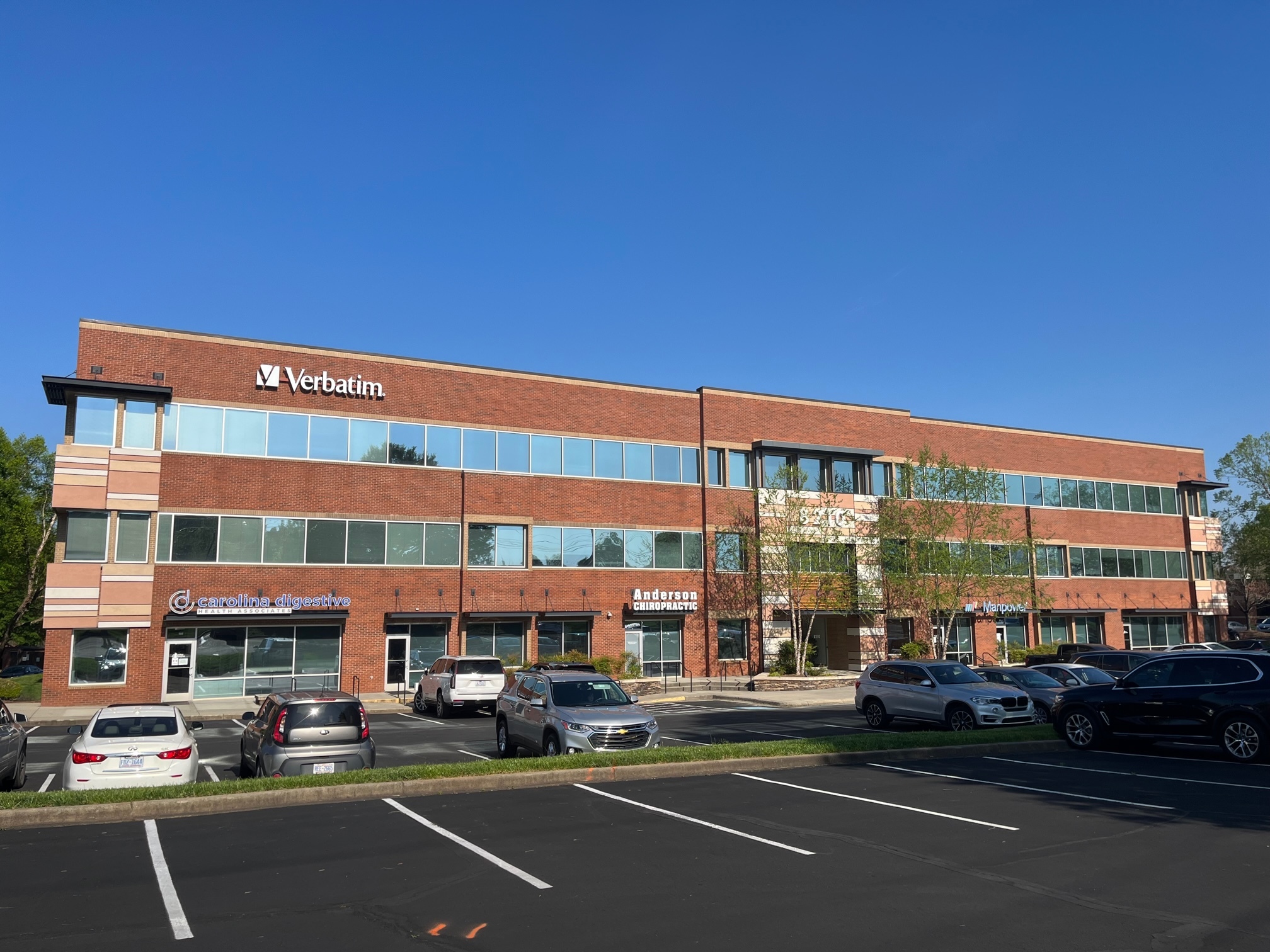 8210 University Executive Park Dr, Charlotte, NC for lease Building Photo- Image 1 of 1