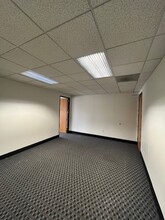 24404 S Vermont Ave, Harbor City, CA for lease Interior Photo- Image 1 of 2