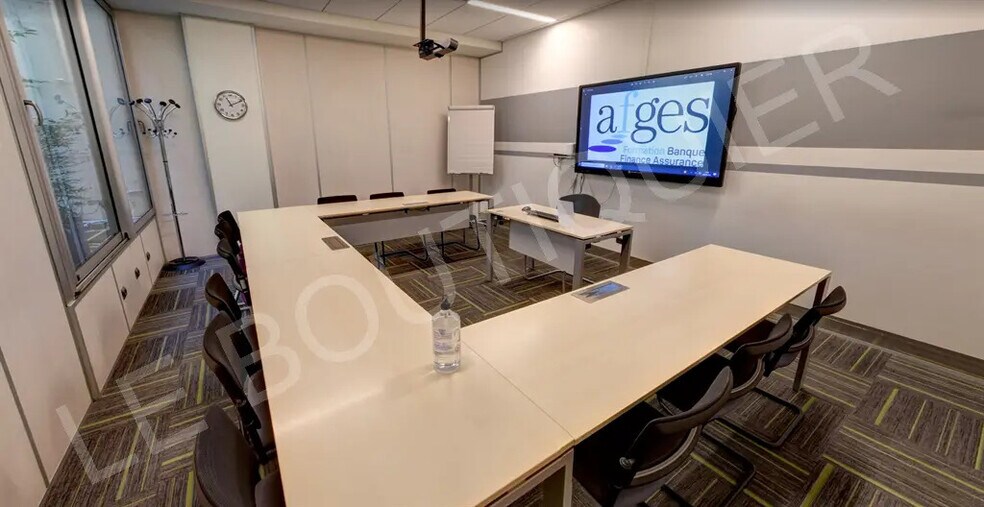 Retail in Paris for sale - Building Photo - Image 2 of 7