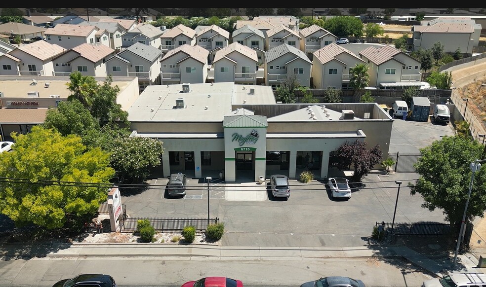 6701 Stockton Blvd, Sacramento, CA for sale - Building Photo - Image 2 of 8