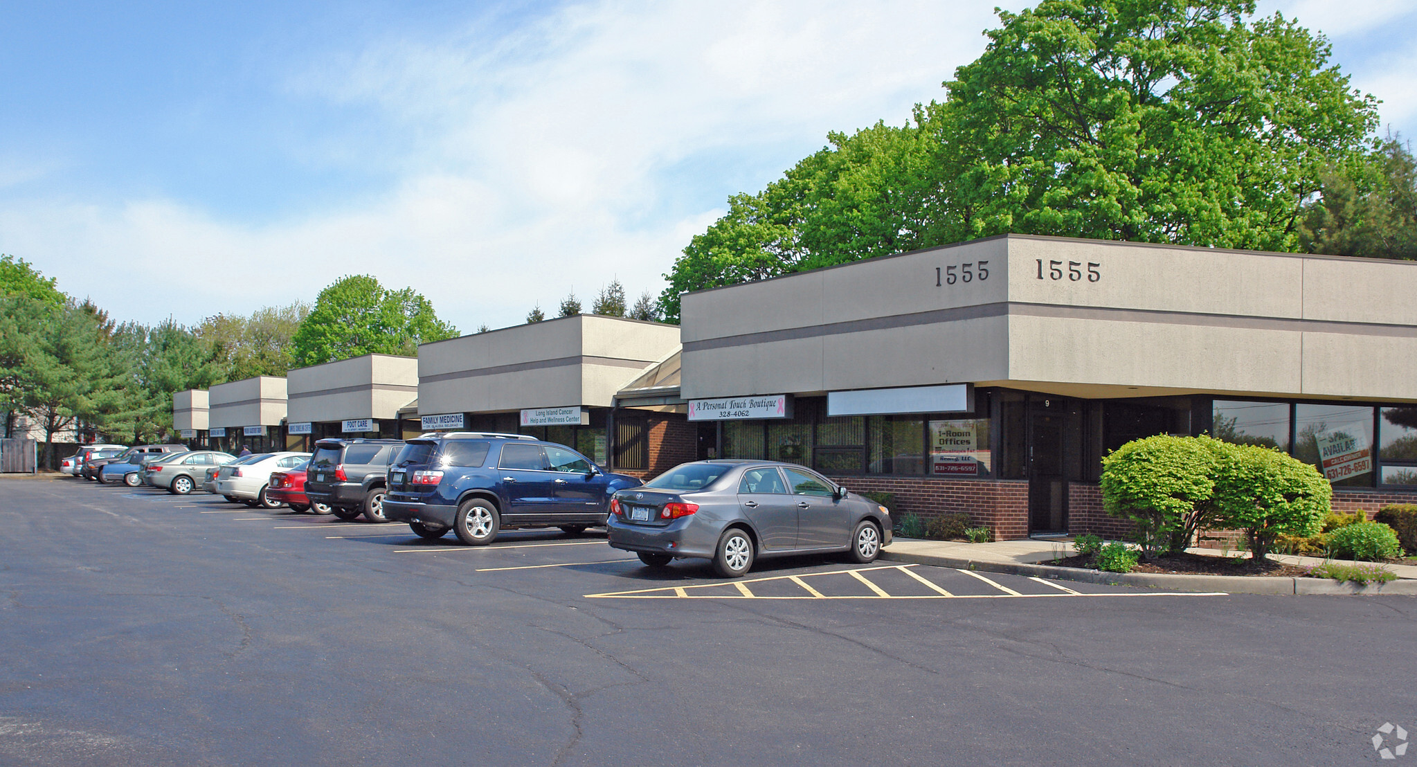 1555 Sunrise Hwy, Bay Shore, NY for sale Building Photo- Image 1 of 1