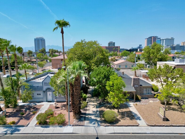 624 And 626 south 9th Street . portfolio of 2 properties for sale on LoopNet.com - Building Photo - Image 2 of 4