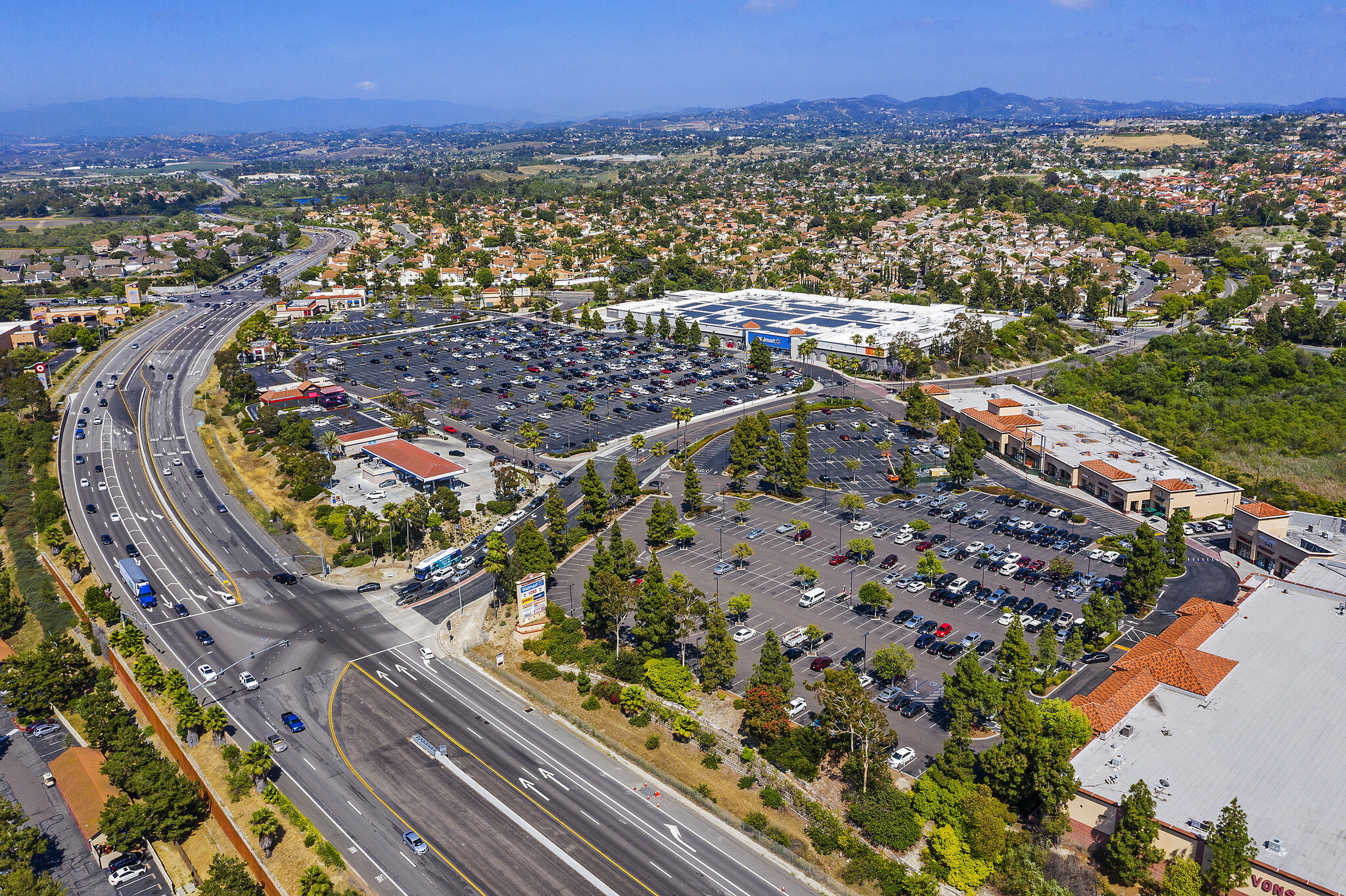 825-845 College Blvd, Oceanside, CA for lease Building Photo- Image 1 of 14