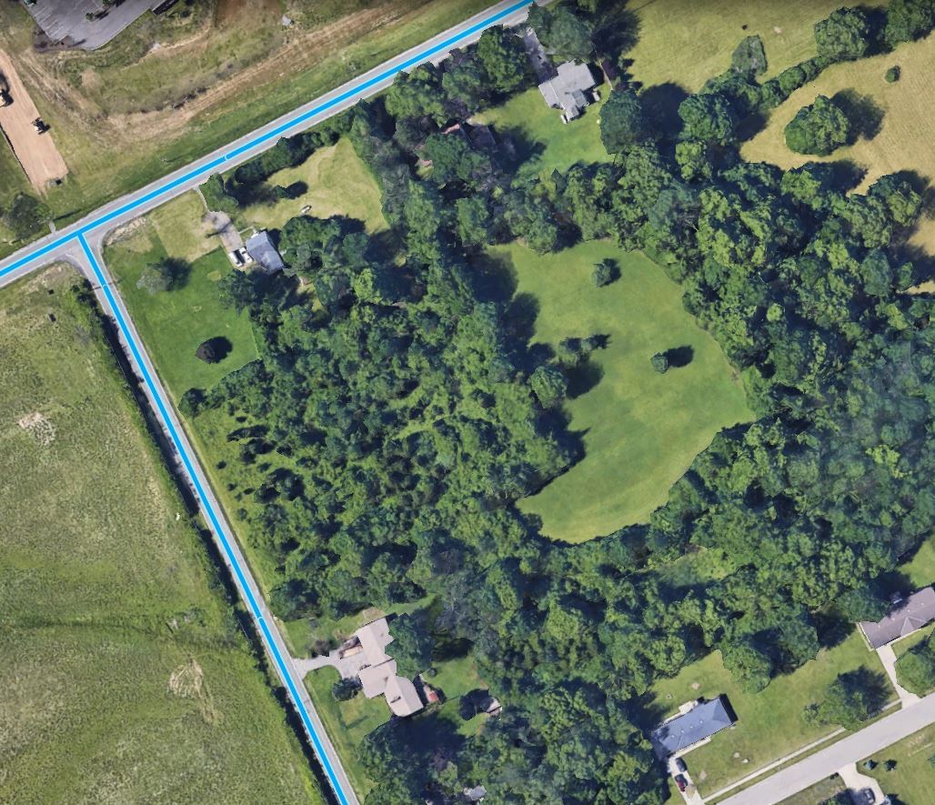 925 W Social Row Rd, Dayton, OH 45458