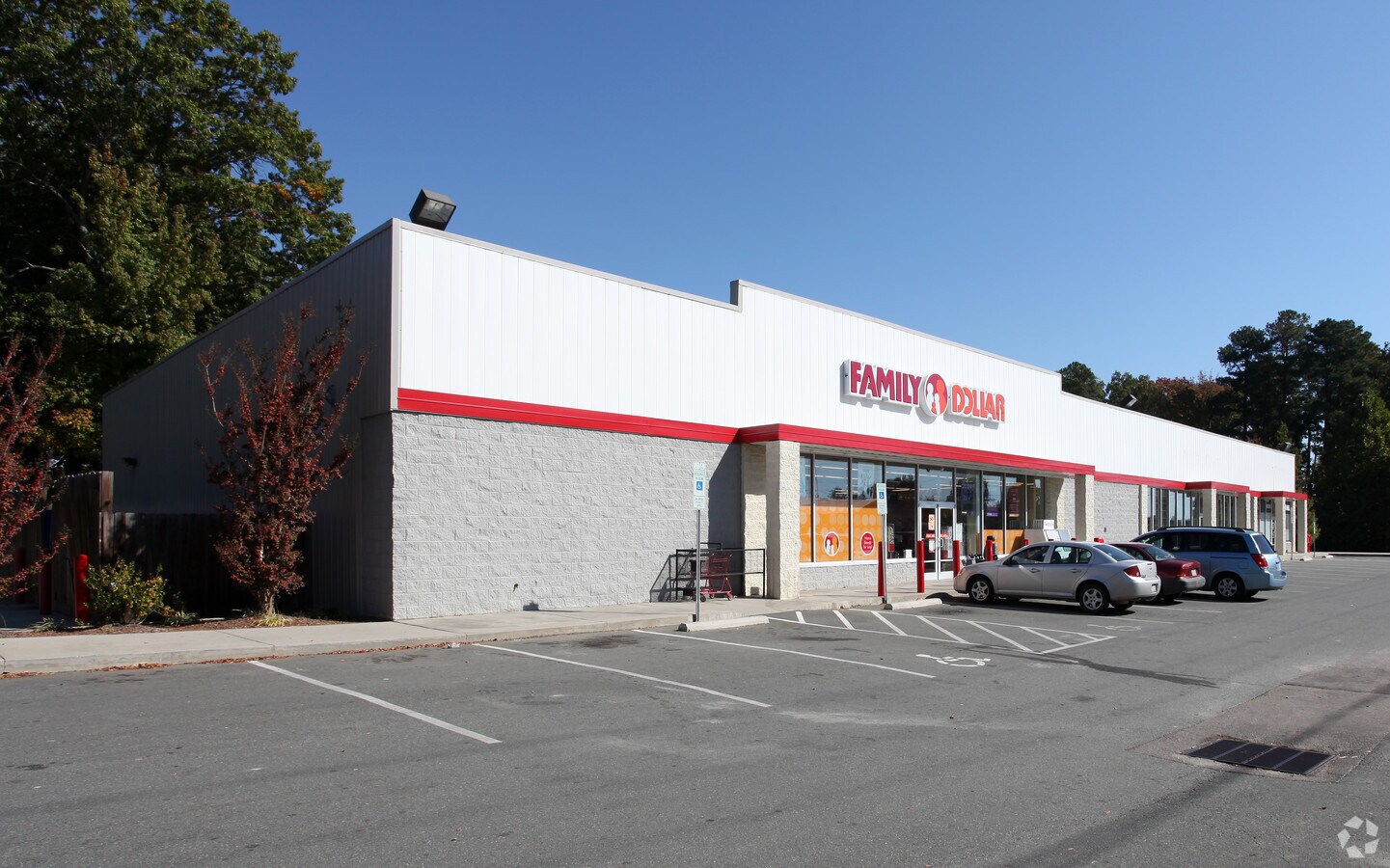 11131121 E 11th St, Siler City, NC 27344