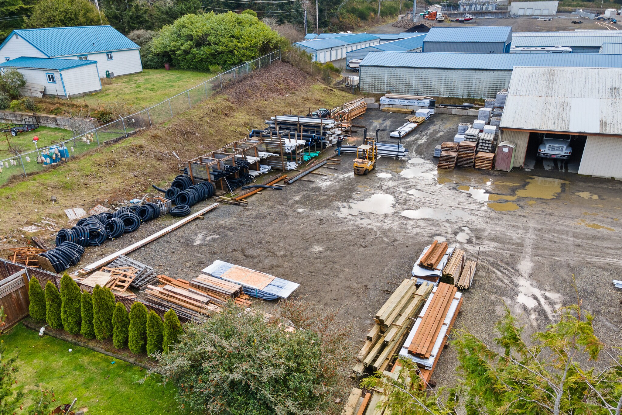 3551 SE Ferry Slip Rd, Newport, OR 97366 Barrelhead Building Supply