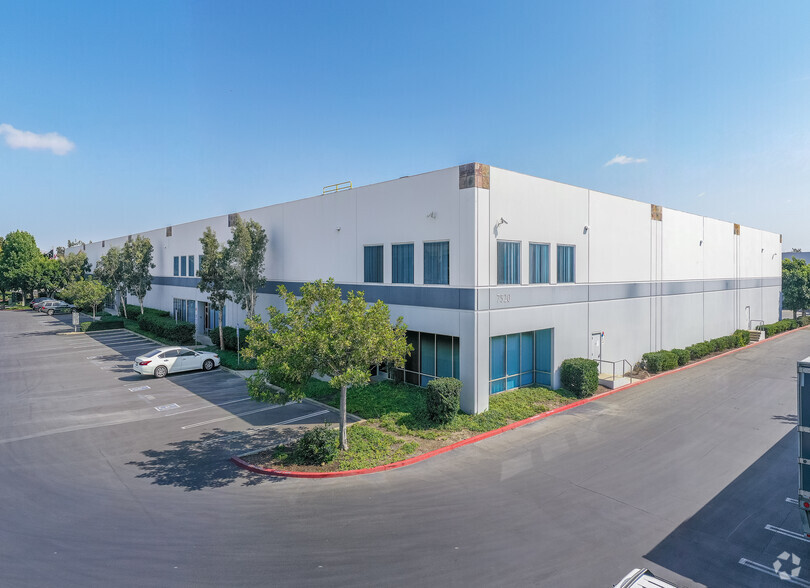 7520 Airway Rd, San Diego, CA for lease - Building Photo - Image 1 of 7