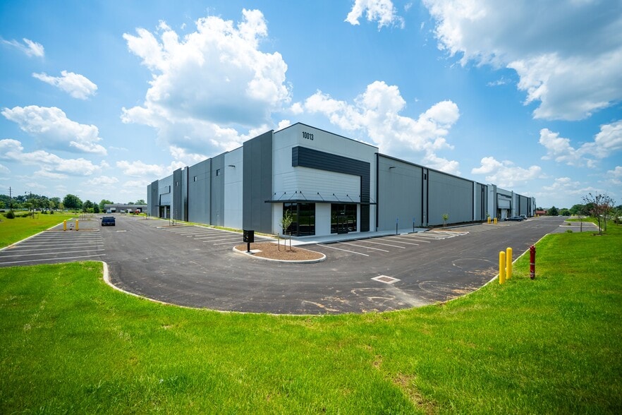 10013 Busey Rd, Canal Winchester, OH for lease - Building Photo - Image 2 of 10