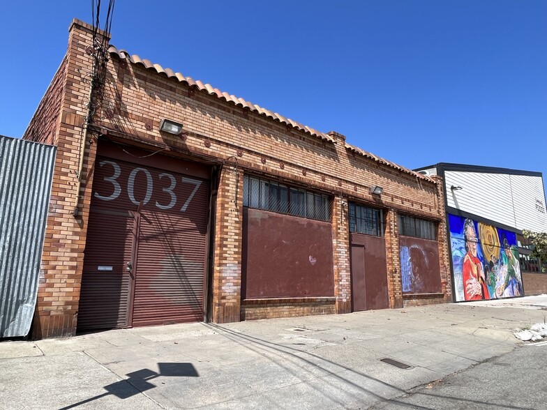 3037-3039 Myrtle St, Oakland, CA for sale - Building Photo - Image 1 of 8