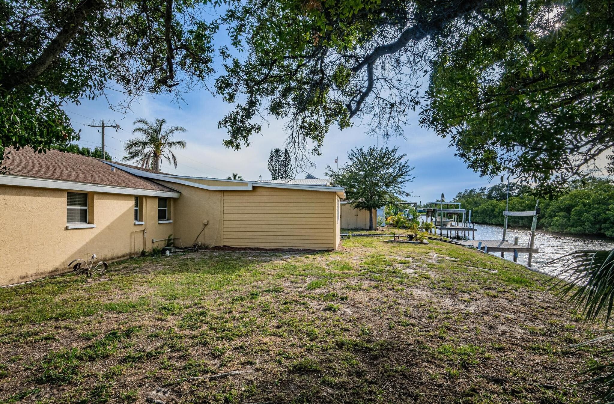 3225 W Shell Point Rd, Ruskin, FL 33570 - Multifamily for Sale | LoopNet